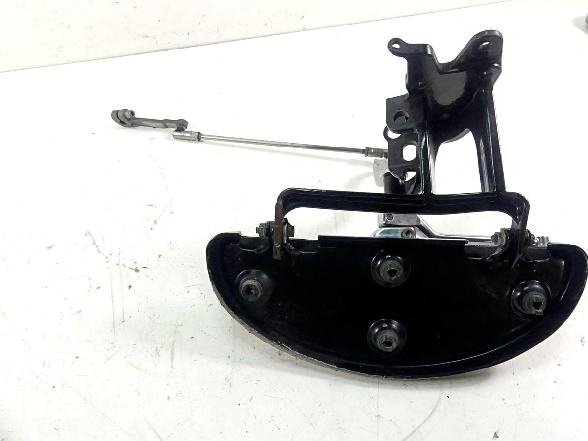 2013 Harley Softail FLSTFB Fat Boy Lo Left Front Floorboard Shifter Set 33630-07 {{ shop.shopifyCountryName }} - Mototech271