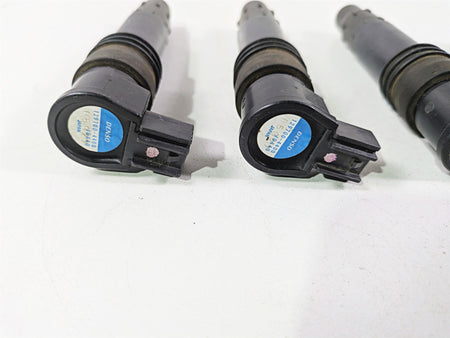 2006 Suzuki GSXR1000 K6 Denso Ignition Coil Set 33410-35F10 33410-35F11 {{ shop.shopifyCountryName }} - Mototech271