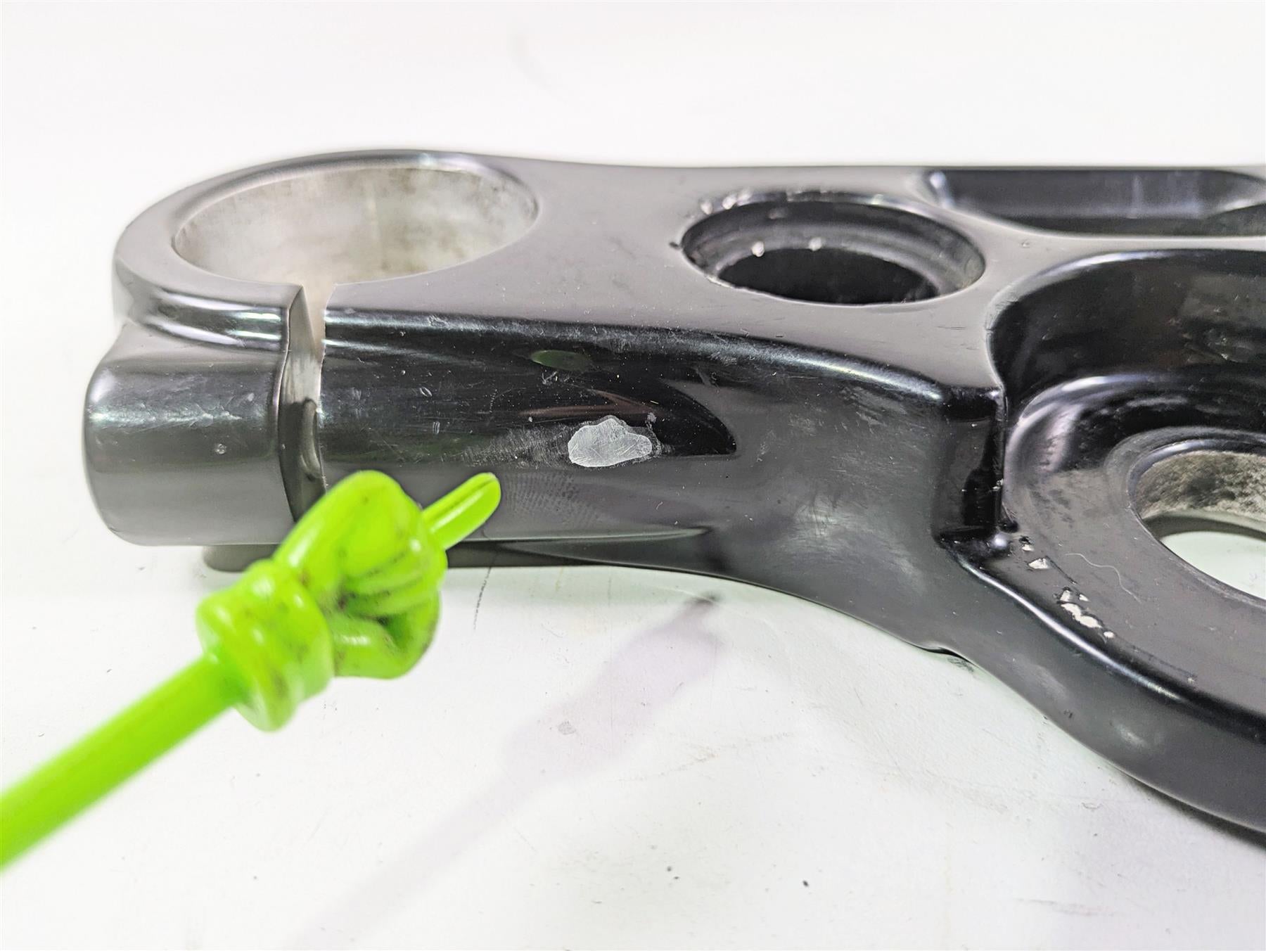 2010 Harley Dyna FXDB Street Bob Upper Triple Tree Steering Clamp 46857-08 {{ shop.shopifyCountryName }} - Mototech271