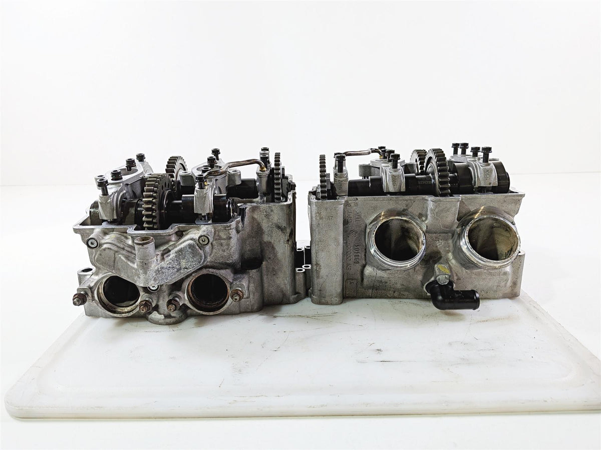 2016 Aprilia RSV 1100 Tuono V4 Factory Cylinder Head & Cam Shaft Set 8986822 {{ shop.shopifyCountryName }} - Mototech271