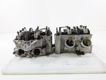 2016 Aprilia RSV 1100 Tuono V4 Factory Cylinder Head & Cam Shaft Set 8986822 {{ shop.shopifyCountryName }} - Mototech271