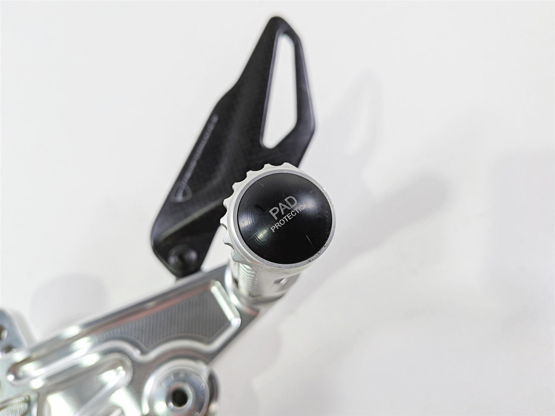 2019 Ducati Panigale V4S V4 S Corse Left Rizoma Foot Peg Shifter Rear Set 1938093 {{ shop.shopifyCountryName }} - Mototech271