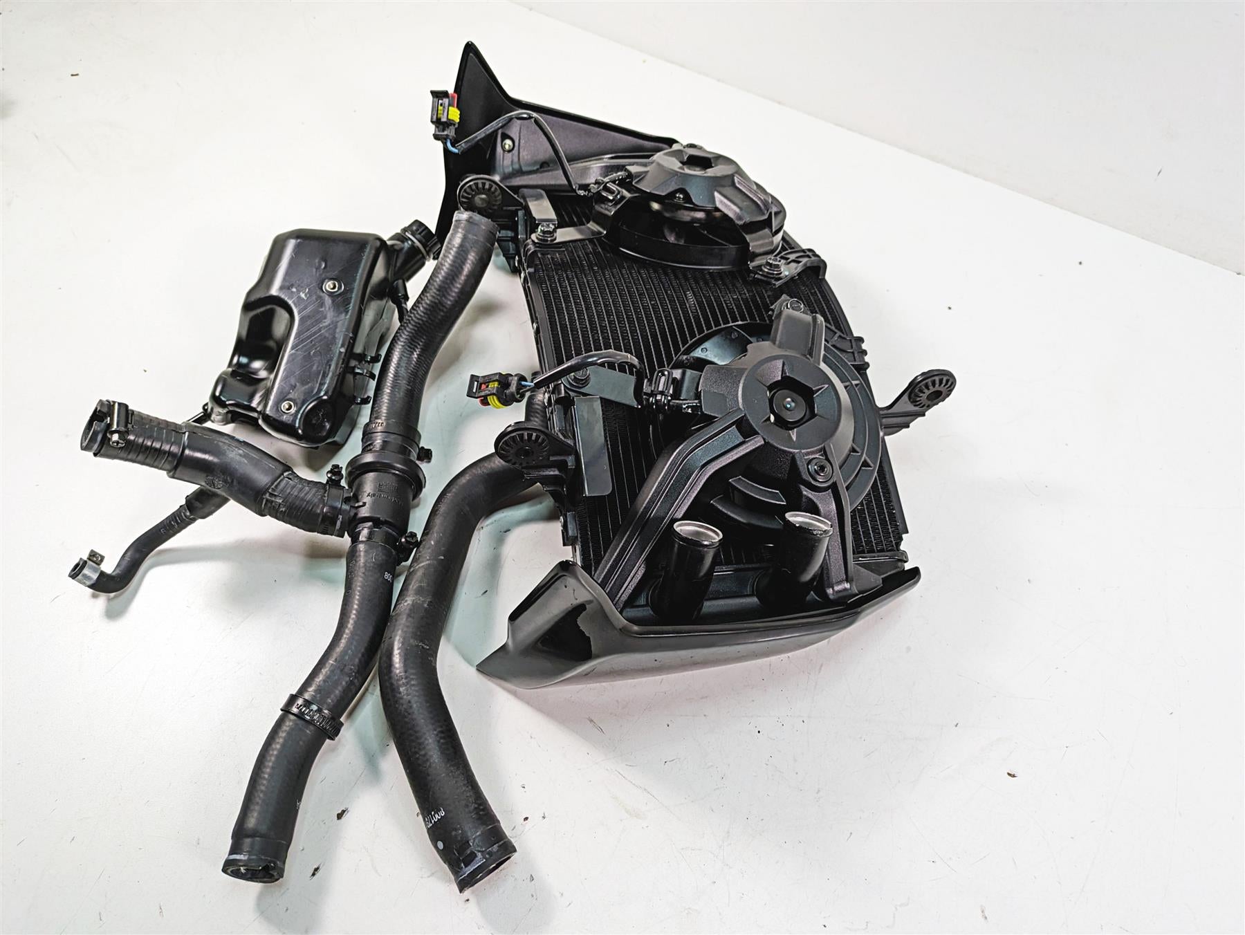 2020 Ducati Hypermotard 950 SP Radiator Fans Reservoir Hoses Cover Set 54841155A {{ shop.shopifyCountryName }} - Mototech271