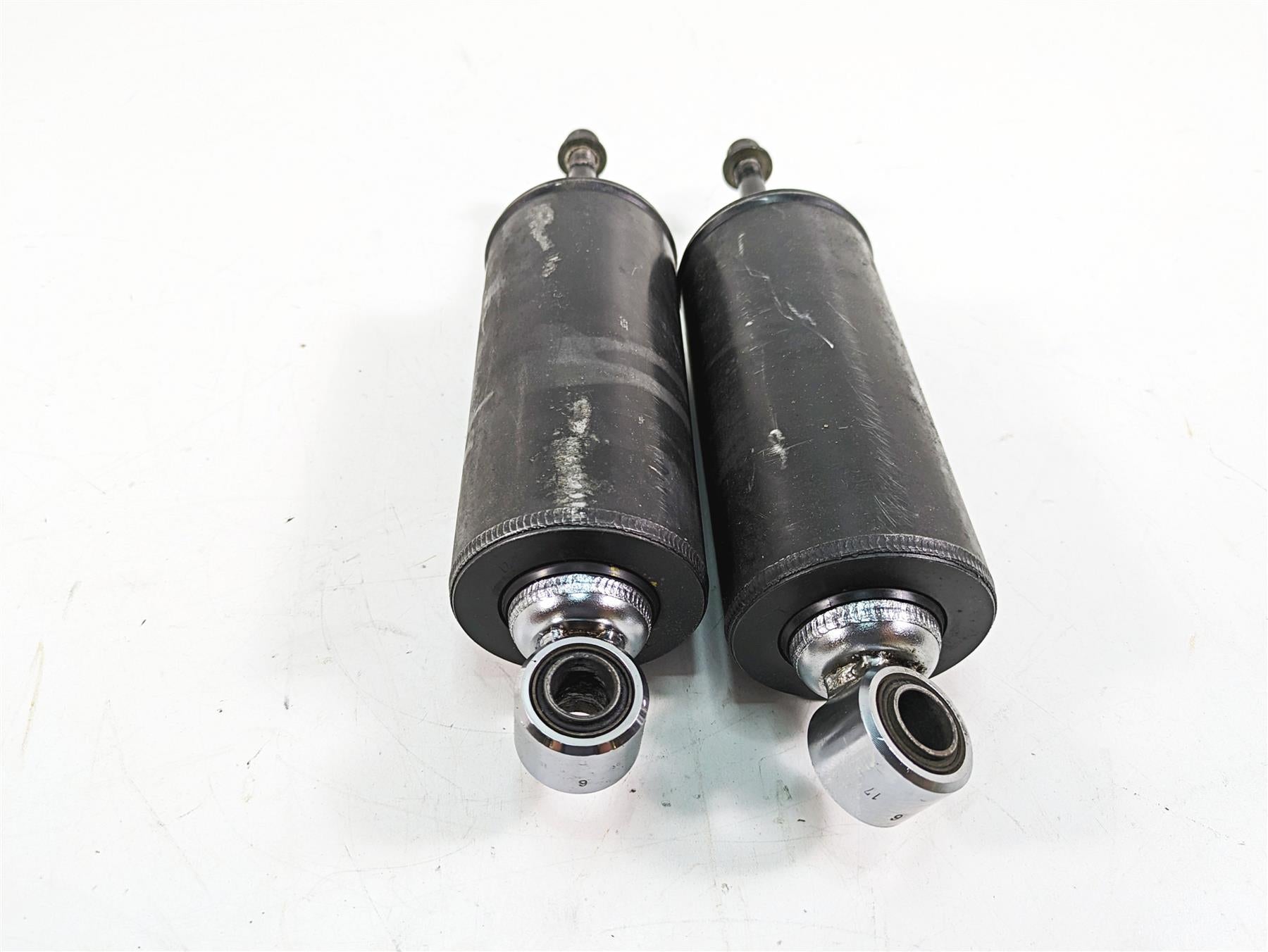 2009 Harley Softail FLSTSB Cross Bones Rear Showa Suspension Shocks 54549-04 {{ shop.shopifyCountryName }} - Mototech271