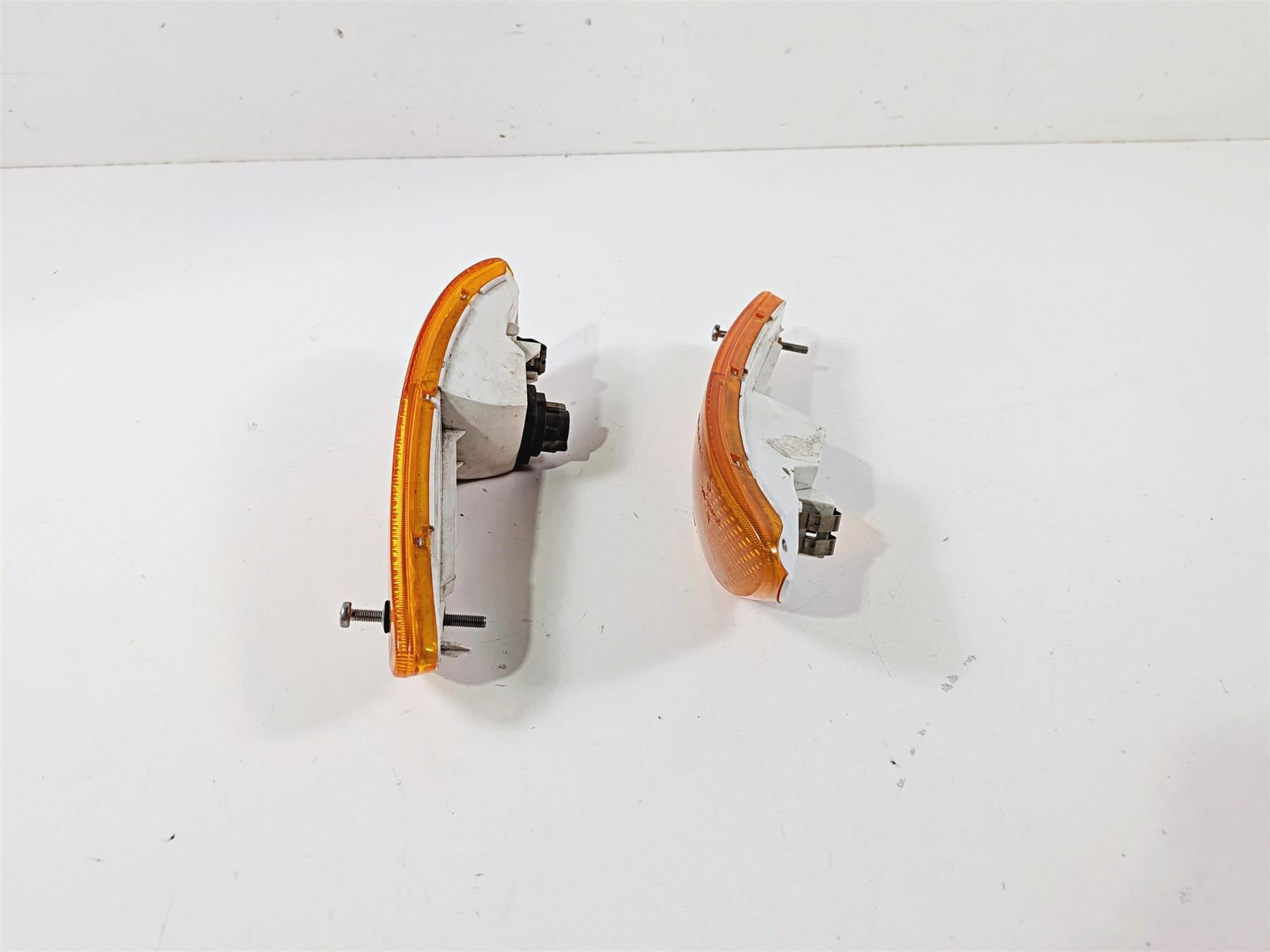 2002 BMW K1200LT 89V3 Front Blinker Cover Housing Set 63132305377 63132305378 {{ shop.shopifyCountryName }} - Mototech271