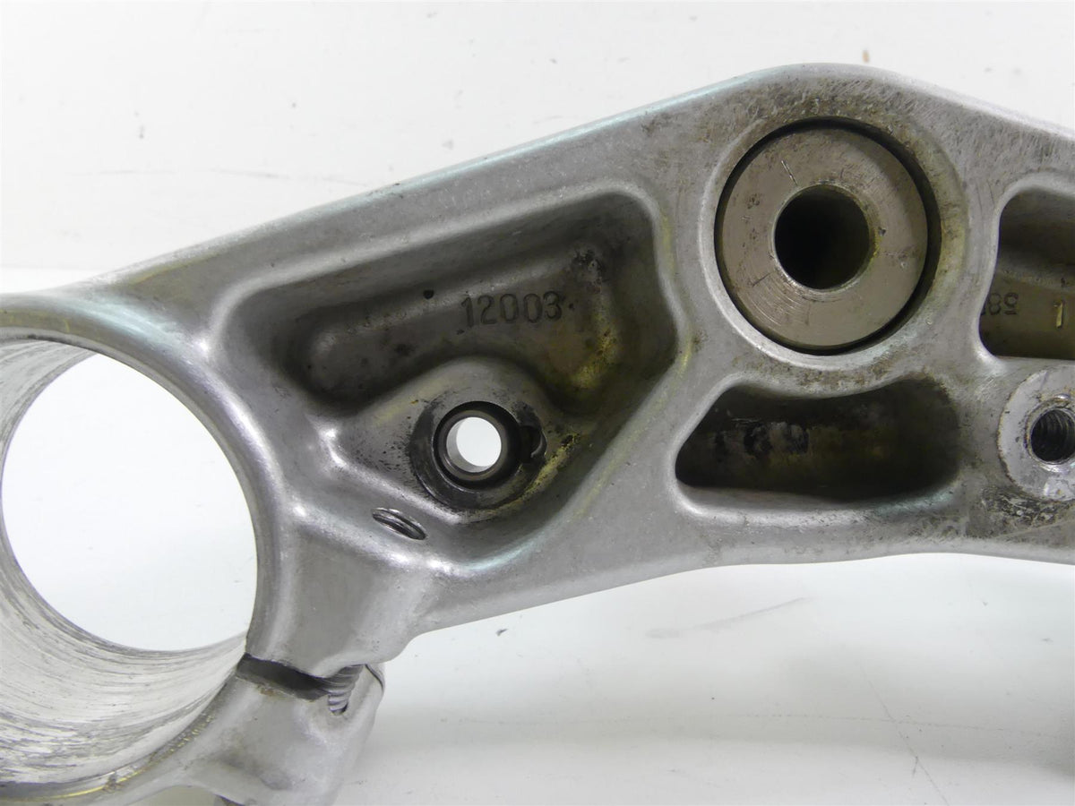 2006 Triumph Daytona 675 Lower Triple Tree Steering Stem 52mm T2044130 {{ shop.shopifyCountryName }} - Mototech271