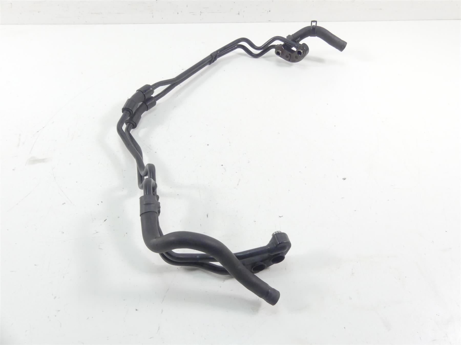 2021 Harley Softail FLSB Sport Glide Oil Cooler Coolant Line Set 62700188 {{ shop.shopifyCountryName }} - Mototech271