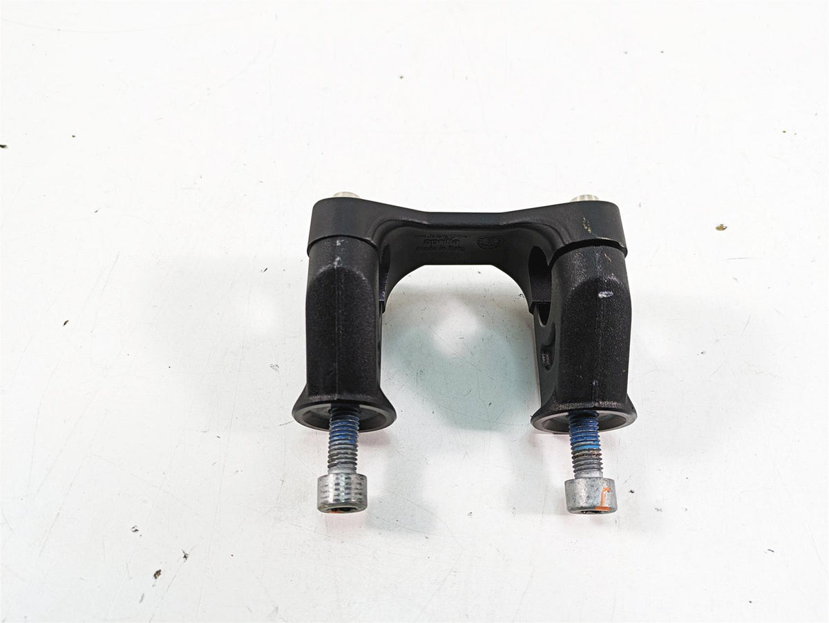 2020 Aprilia Tuono V4 Factory Handlebar Holder Riser Set 2B003986 2B003980 {{ shop.shopifyCountryName }} - Mototech271