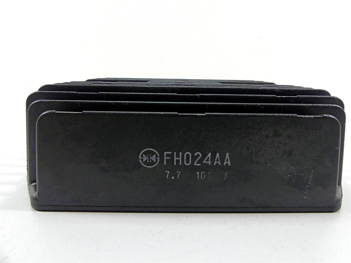 2018 Can Am Commander 1000R XT Rectifier Voltage Regulator FH024AA 710005842 {{ shop.shopifyCountryName }} - Mototech271