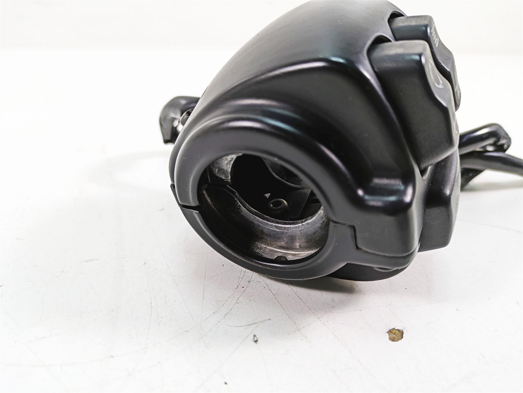 2020 Harley Softail FXBB Street Bob Left Hand Control Switch - Read 71500292 {{ shop.shopifyCountryName }} - Mototech271