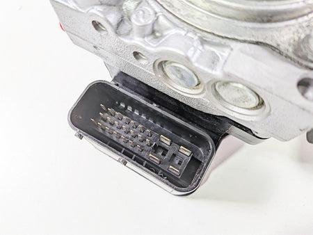 2013 Victory Vision Tour Abs Brake Pump Module Unit 1911387 1911388 {{ shop.shopifyCountryName }} - Mototech271