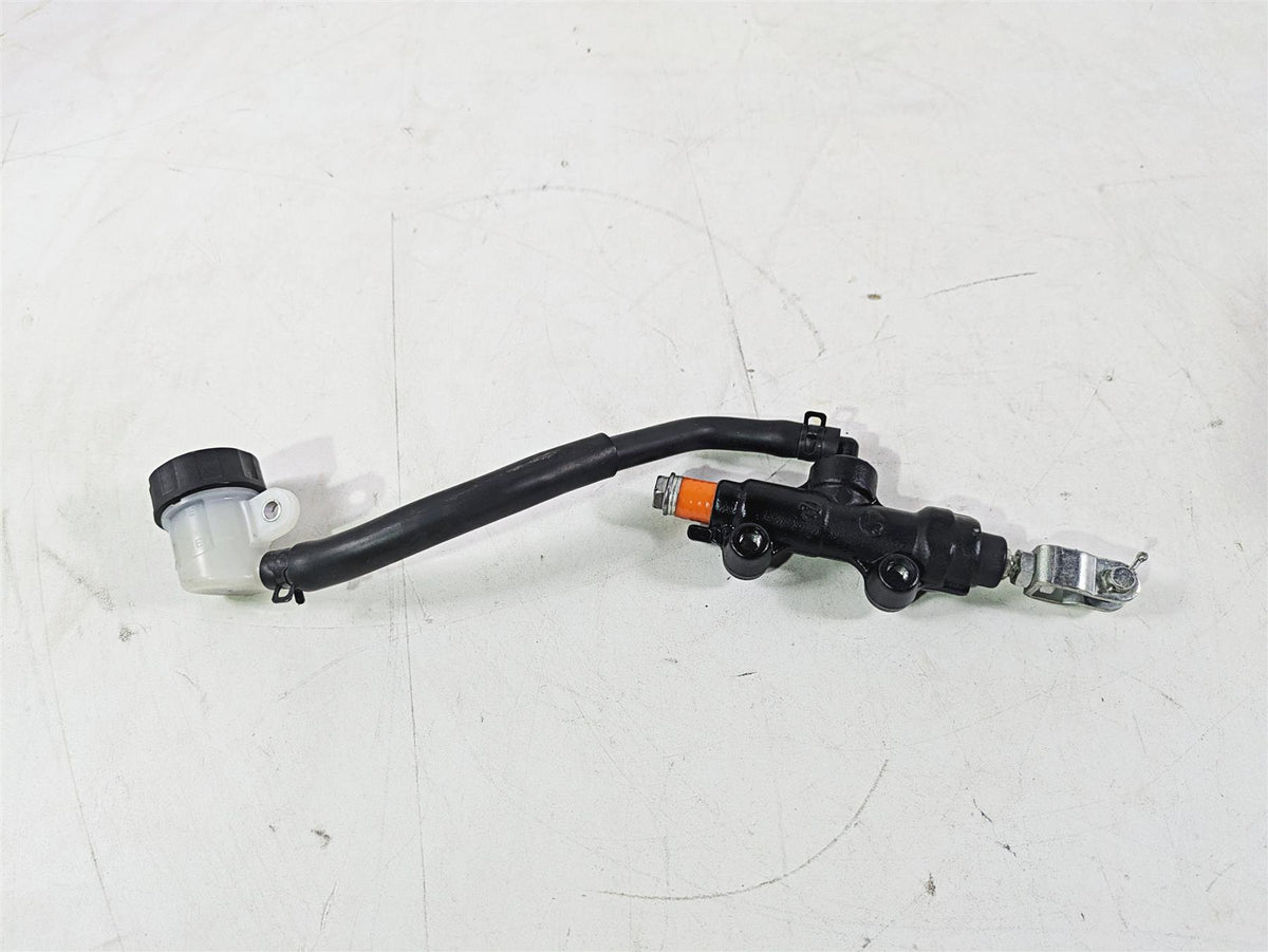 2020 Kawasaki ZX6R Ninja Rear Brake Master Cylinder 1/2" 43015-0575 {{ shop.shopifyCountryName }} - Mototech271