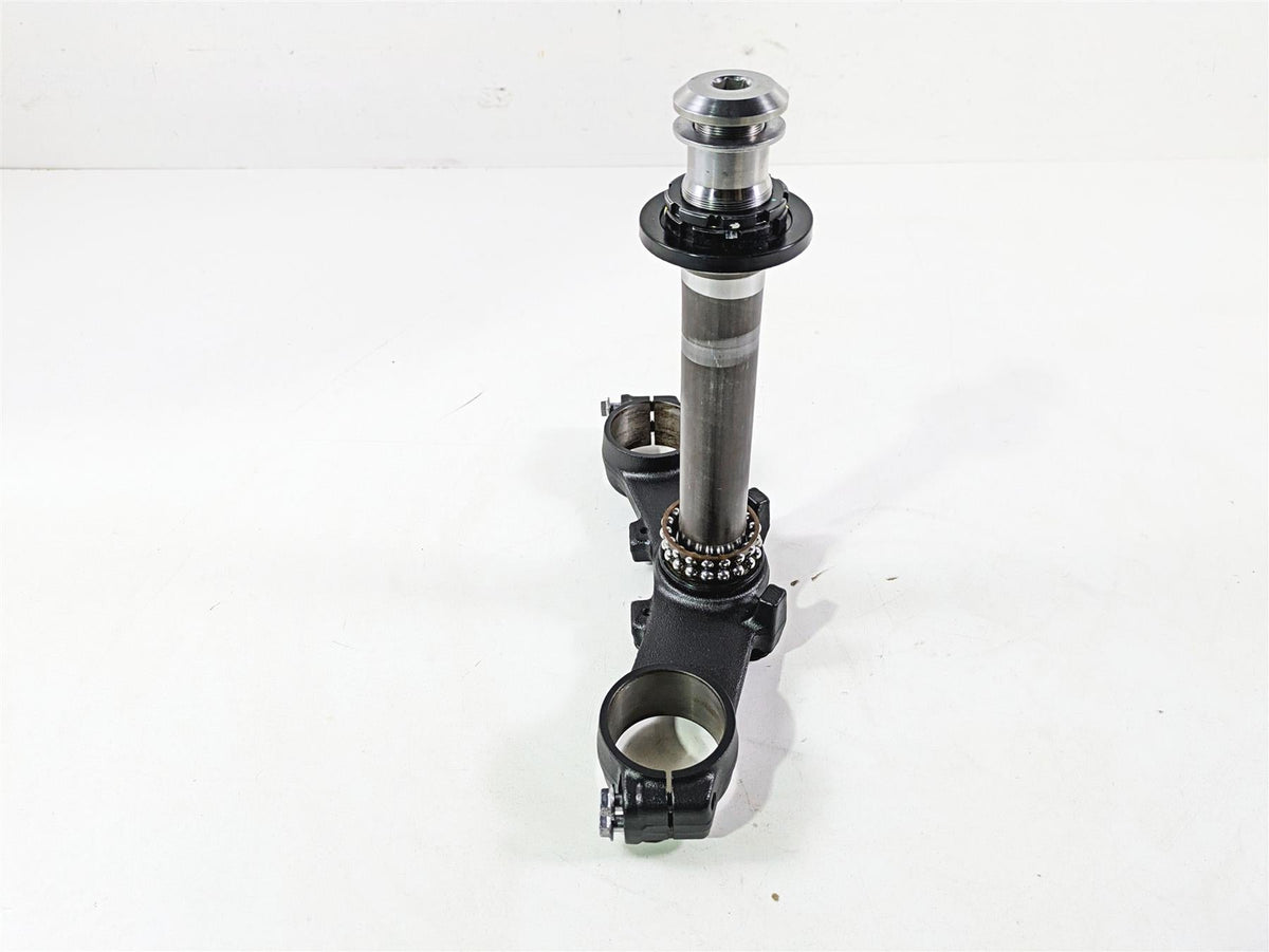2021 Kawasaki Z900 ZR900 Lower Triple Tree Steering Clamp 44037-0167-18R {{ shop.shopifyCountryName }} - Mototech271