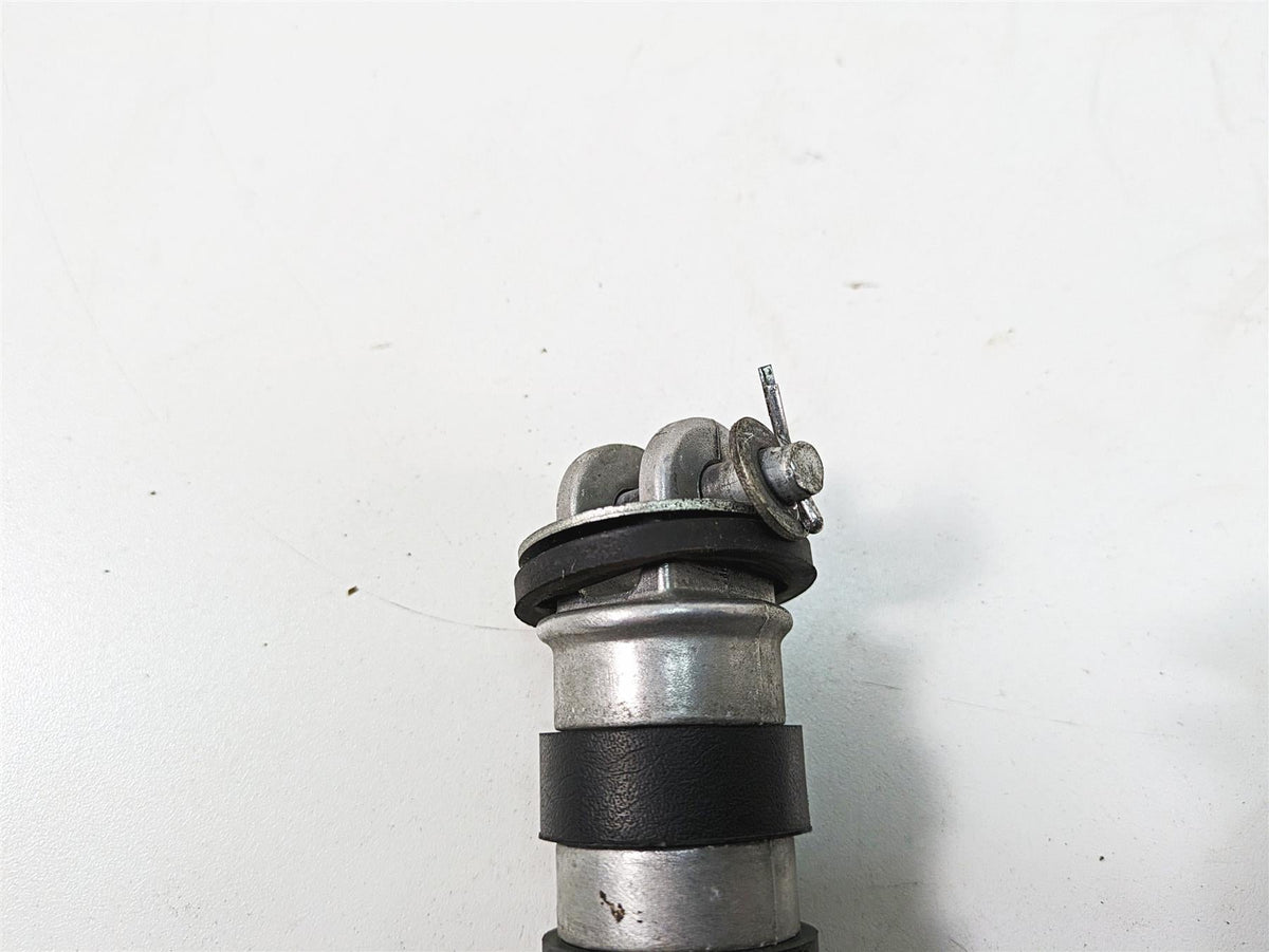 2006 Honda VT1100 C2 Shadow Rear Passenger Footpeg Rest Set 50715-MBA-020 {{ shop.shopifyCountryName }} - Mototech271