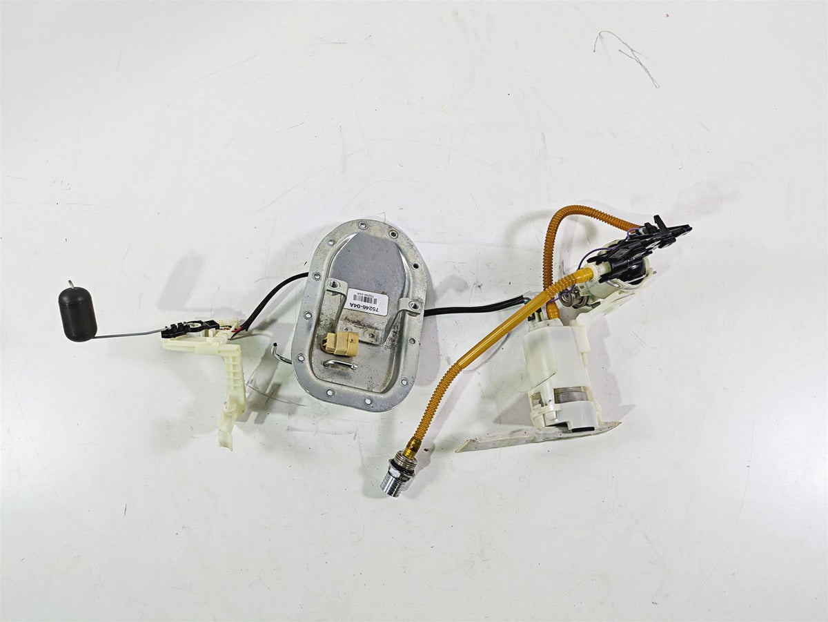 2016 Harley FXDL Dyna Low Rider Fuel Gas Petrol Pump - Tested 75246-04A {{ shop.shopifyCountryName }} - Mototech271