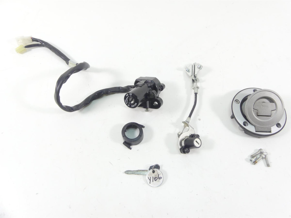2017 Yamaha XT1200Z Super Tenere Ignition Switch Key Lock Set 2BS-82501-10-00 {{ shop.shopifyCountryName }} - Mototech271