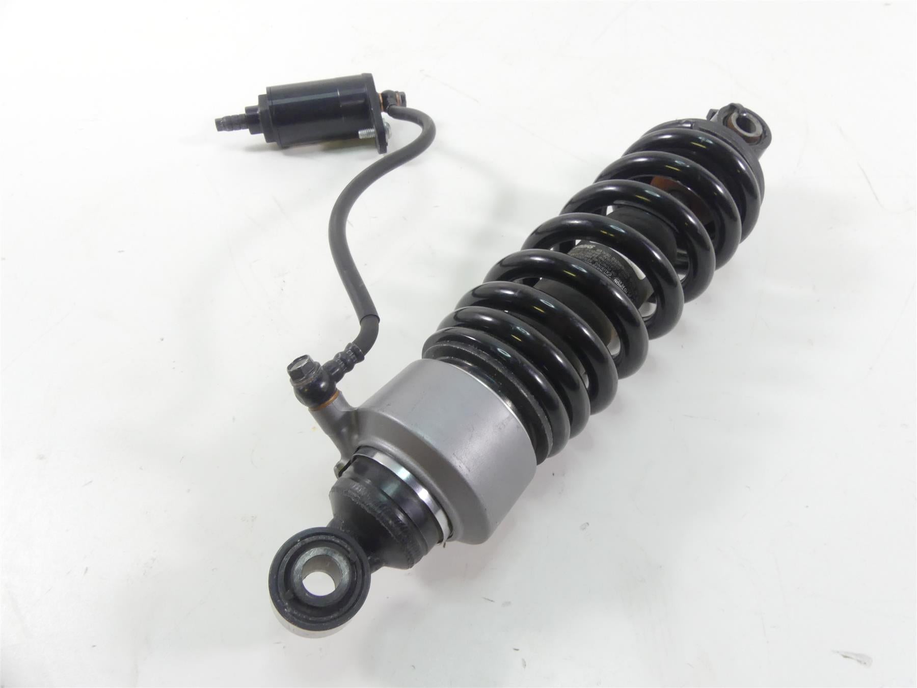 2019 Harley FLHC Softail Heritage Straight Rear Showa Shock 56mm Stroke 54000138 {{ shop.shopifyCountryName }} - Mototech271