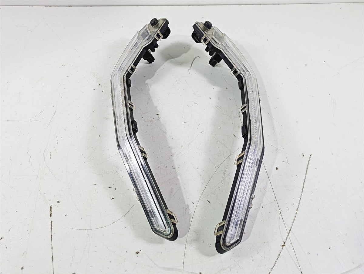 2023 Can Am Maverick X3 XMR Turbo RR Front Signature Running Light Set 710004994 {{ shop.shopifyCountryName }} - Mototech271