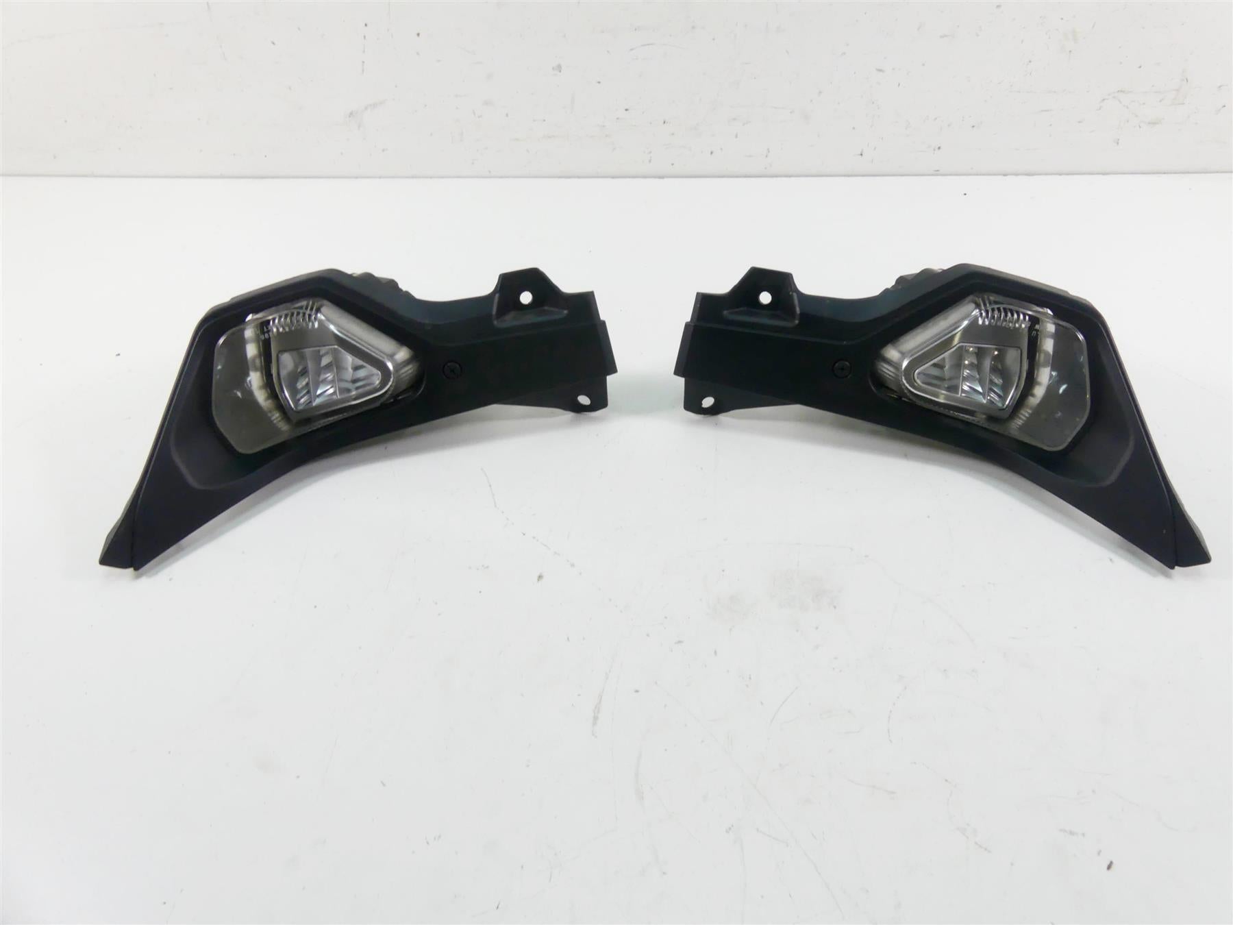 2015 KTM 1290 Adventure Front Left Right Cornering Light Set 60414008000 {{ shop.shopifyCountryName }} - Mototech271