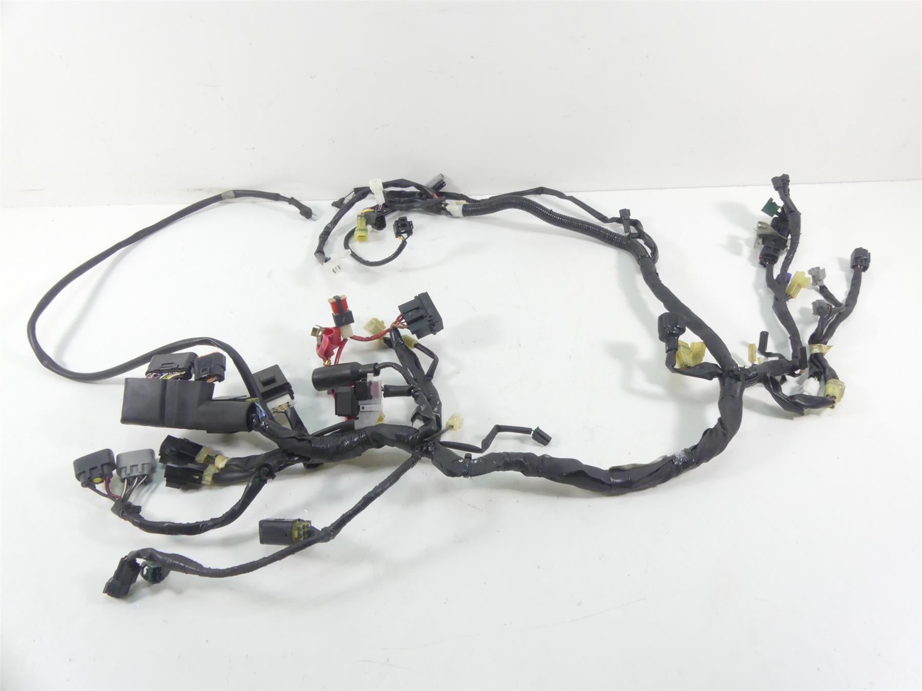 2007 Yamaha XVS1300 V-Star Main Wiring Harness Loom -No Cuts 3D8-82590-00-00 {{ shop.shopifyCountryName }} - Mototech271