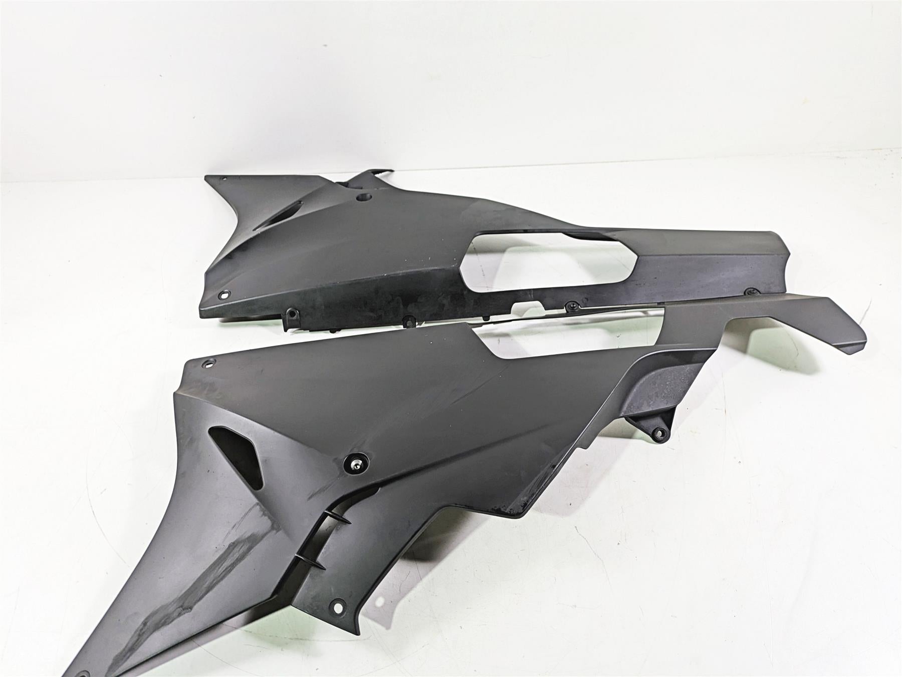 2016 BMW S1000RR K46 Belly Fairing Cover Set 46638551117 46638551118 {{ shop.shopifyCountryName }} - Mototech271