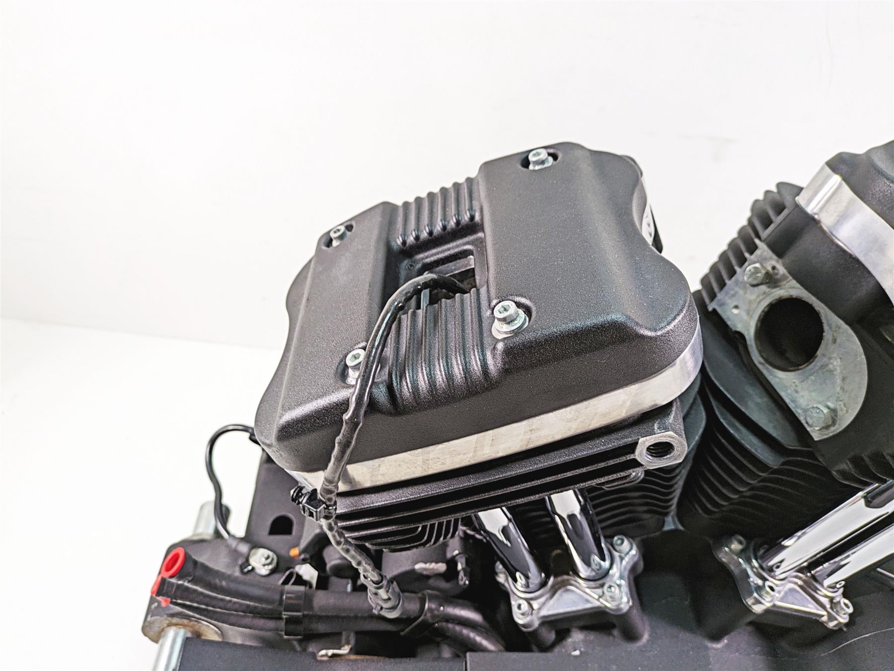 2017 Harley XL883 N Sportster Iron Running Engine Motor 9k - Video 16200497 {{ shop.shopifyCountryName }} - Mototech271