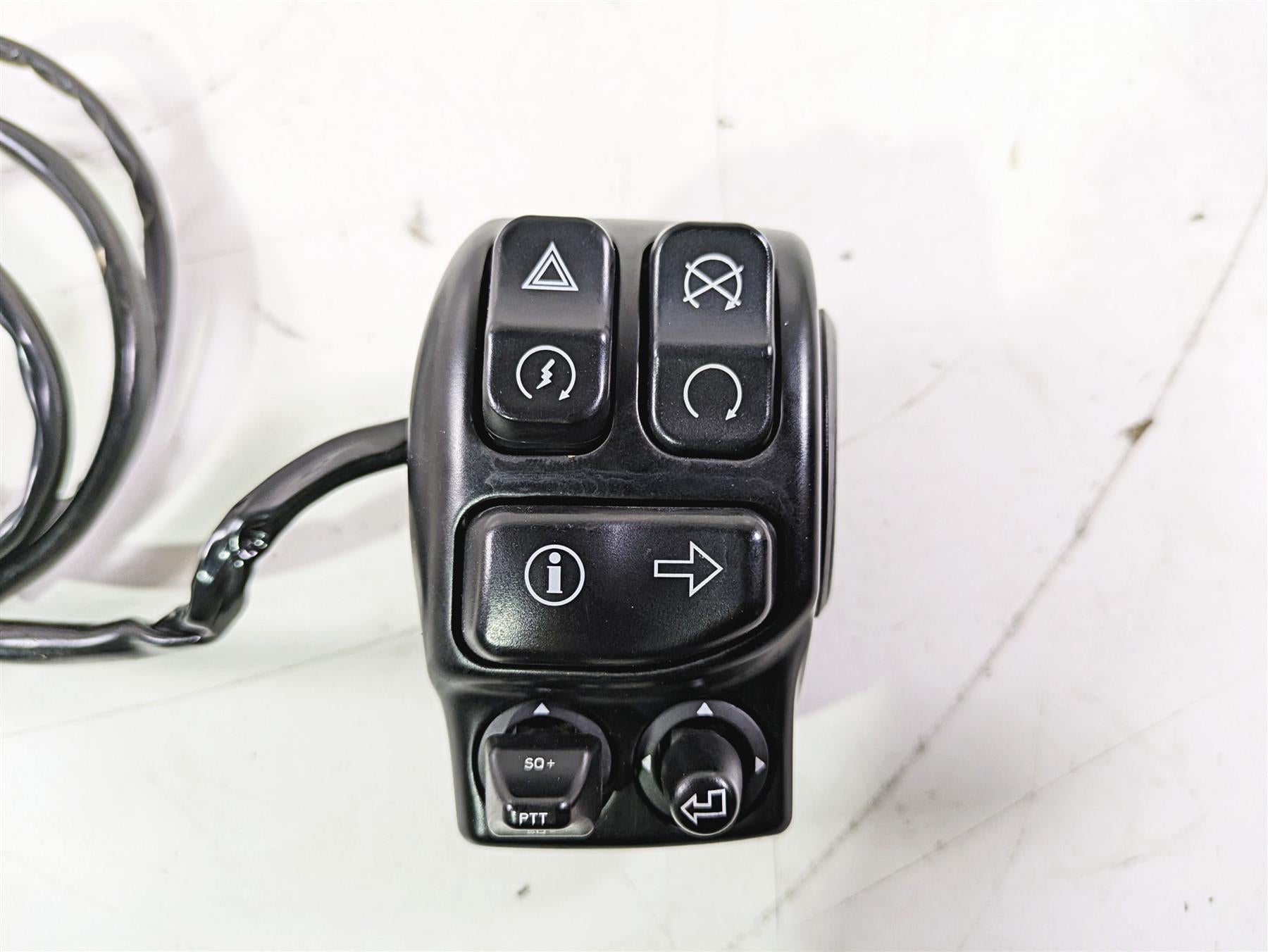 2015 Harley Touring FLHTKL E -Glide Low Right Hand Control Switch -Extd 71500129 {{ shop.shopifyCountryName }} - Mototech271
