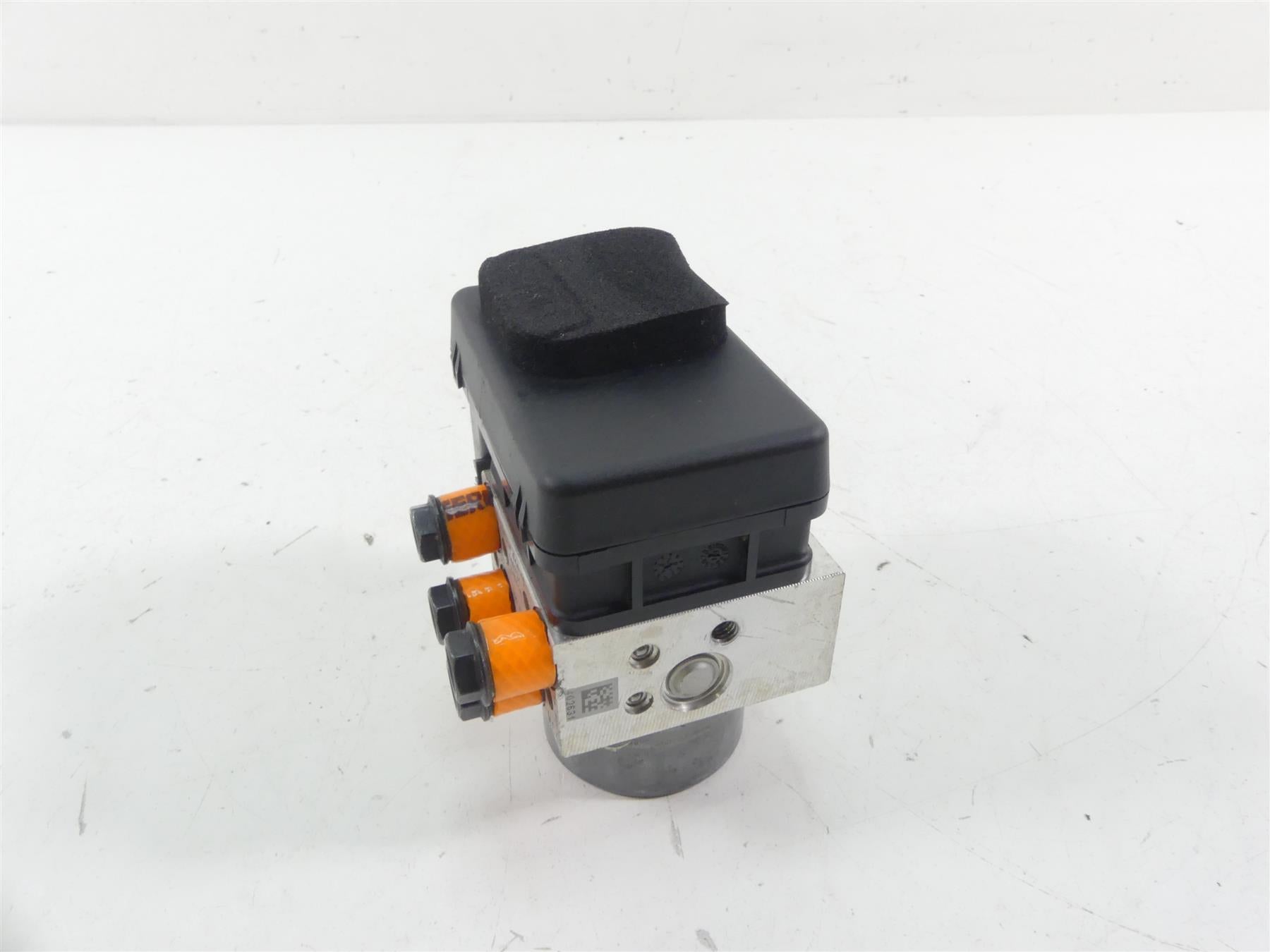 2015 Ducati Monster 1200 S Abs Brake Pump Pressure Module 54240441C {{ shop.shopifyCountryName }} - Mototech271