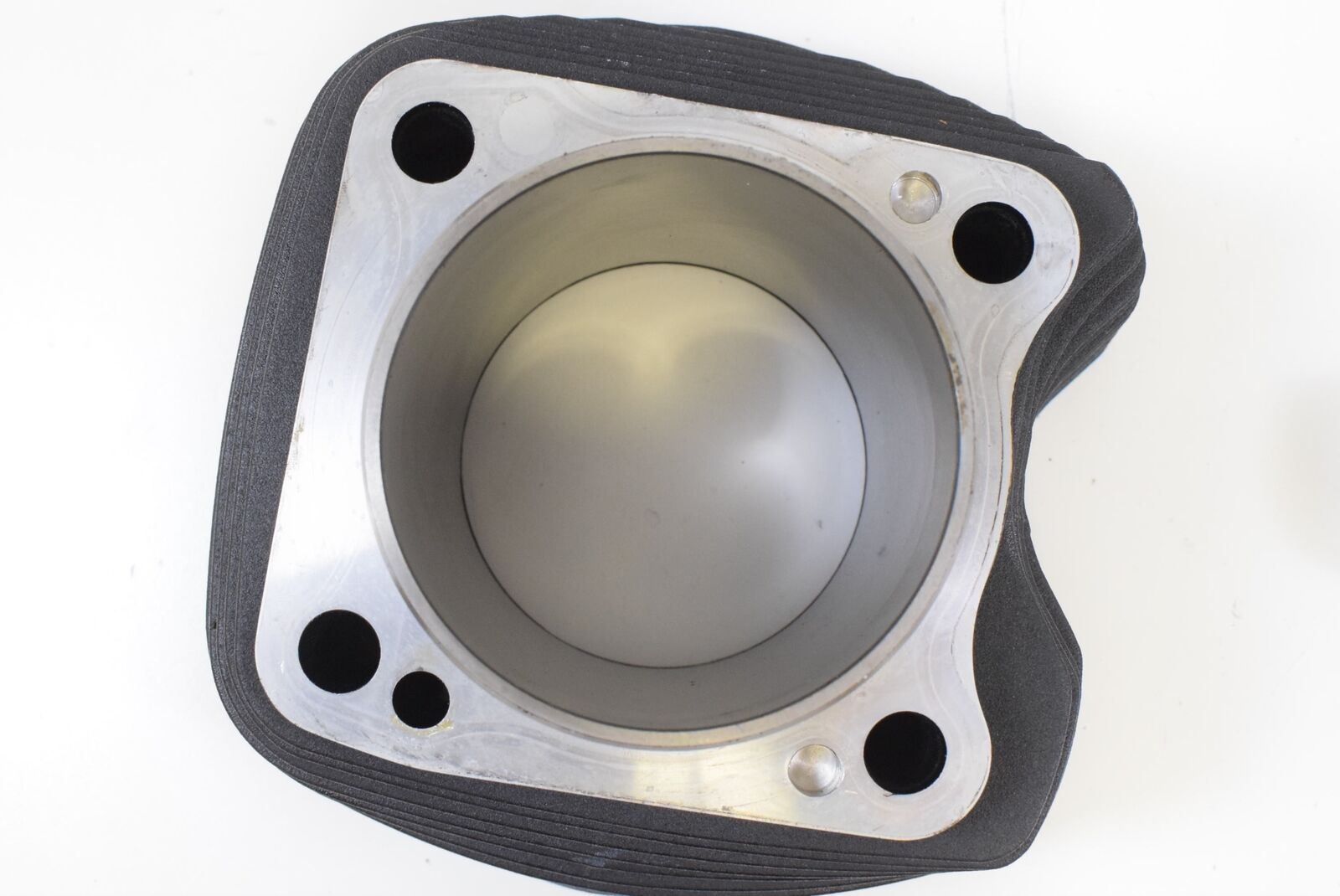 2018 Harley Softail FXBB Street Bob Cylinder Jug Piston SET 107ci RR-100 {{ shop.shopifyCountryName }} - Mototech271
