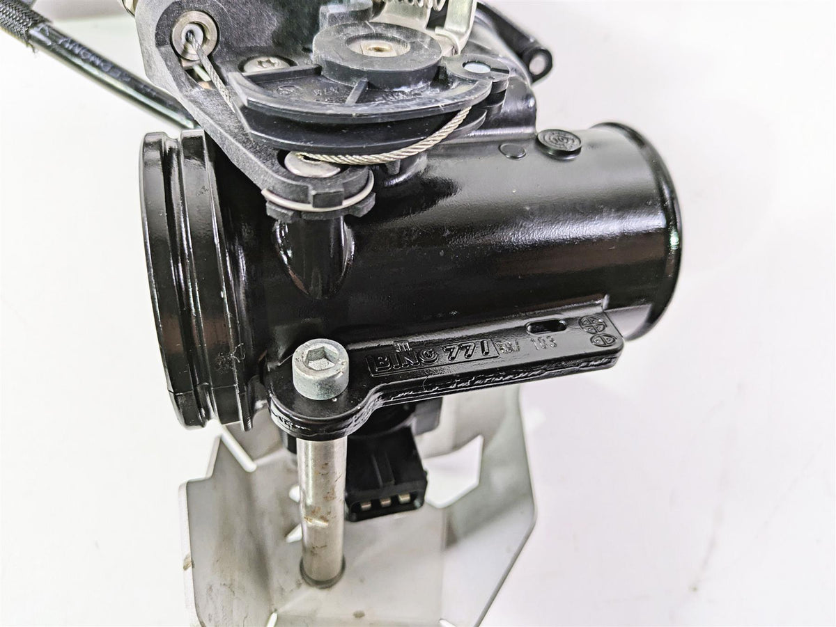 2012 BMW R1200R K27 Throttle Body Bodies Set 13547705239 13547705240 {{ shop.shopifyCountryName }} - Mototech271