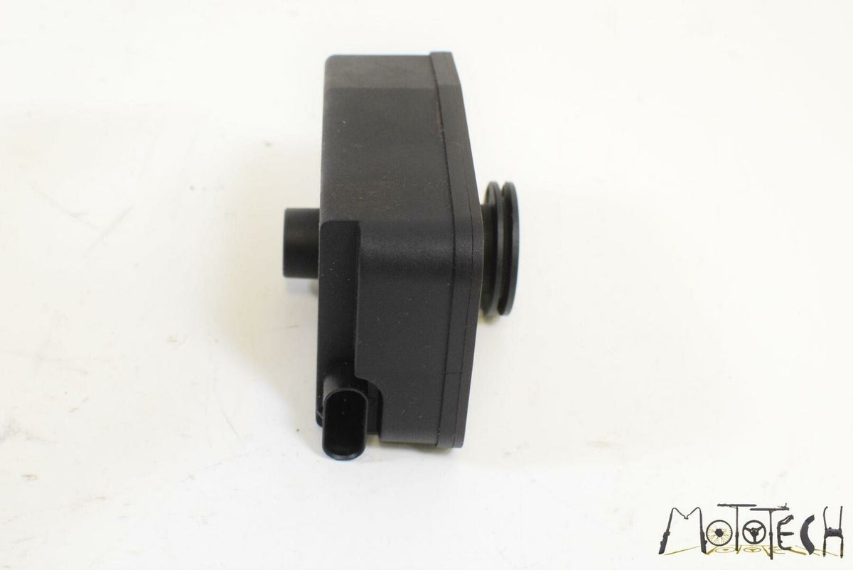 2009 BMW K1300 K1300S K40 Exhaust Valve Servo Motor Actuator 18307719422 {{ shop.shopifyCountryName }} - Mototech271