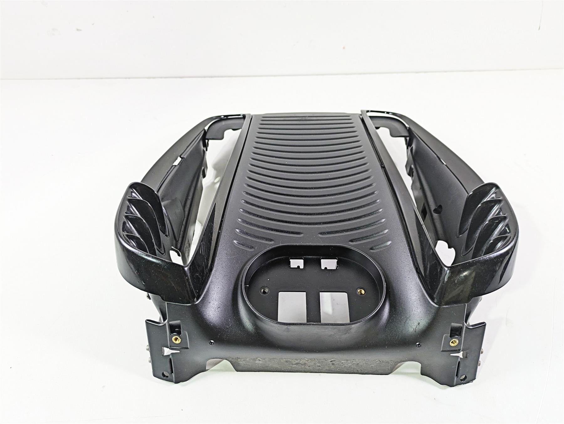 2016 Harley VRSCDX Night Rod Radiator Center Cover Fairing 26813-08A {{ shop.shopifyCountryName }} - Mototech271