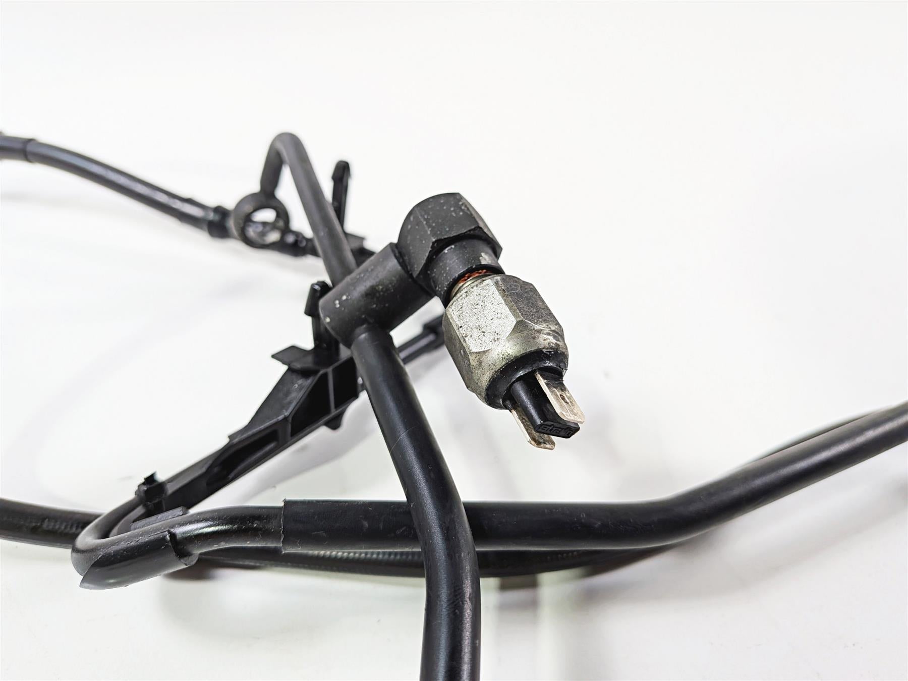 2017 Harley Touring FLHXS Street Glide Rear Abs Brake Line Hose Set 41800541 {{ shop.shopifyCountryName }} - Mototech271