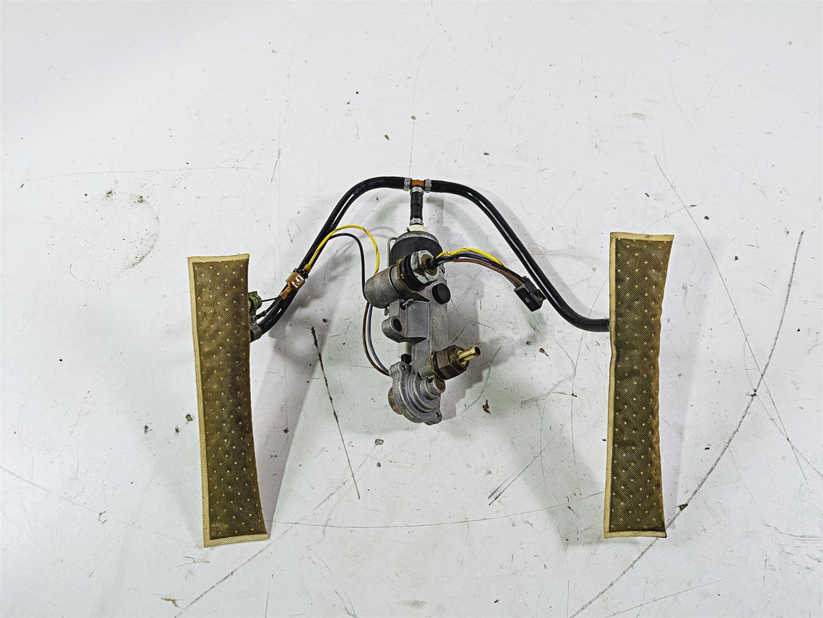 2004 Victory Kingpin Fuel Gas Petrol Pump - Tested 2520284 2520733 {{ shop.shopifyCountryName }} - Mototech271