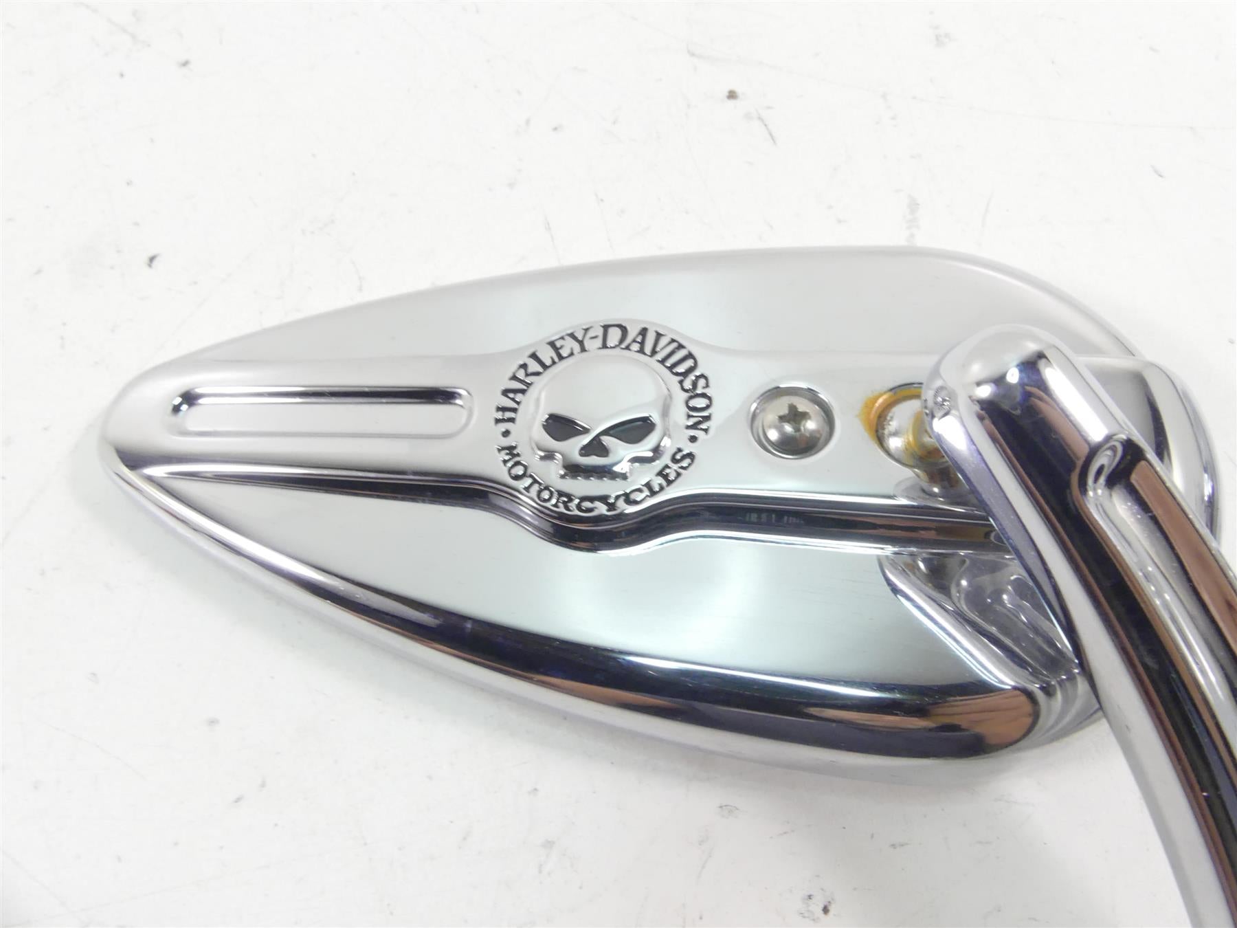 2012 Harley Touring FLHTK Electra Glide Willie G Skull Teardrop Mirrors 91315-04 {{ shop.shopifyCountryName }} - Mototech271