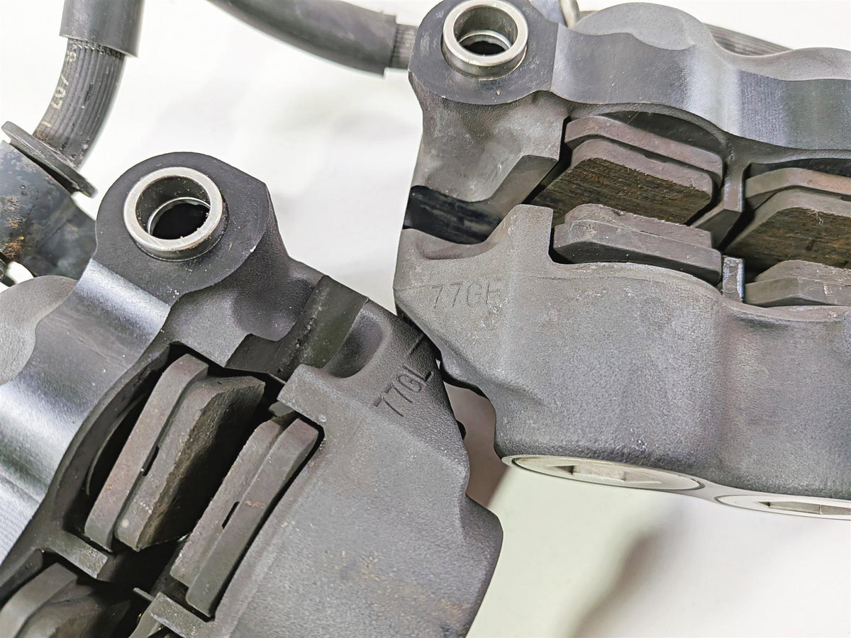 2008 Yamaha YZF R1 RN19 Front Brake Caliper Set 6 Piston & Lines 4C8-2580T-01-00 {{ shop.shopifyCountryName }} - Mototech271