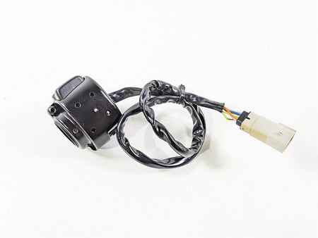 2011 Harley VRSCDX Night Rod Left Hand Turn Signal Control Switch 71682-06A {{ shop.shopifyCountryName }} - Mototech271