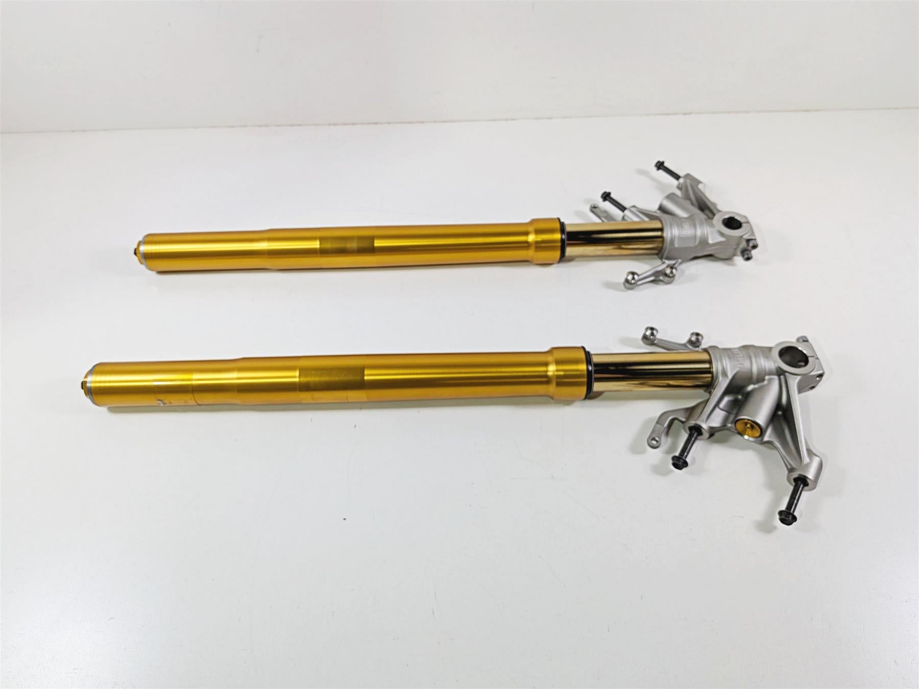 2022 Yamaha YZF R1 R1M RN65 Ohlins Front Fork Set B4S-23102-11-00 B4S-23103-11-Mototech271