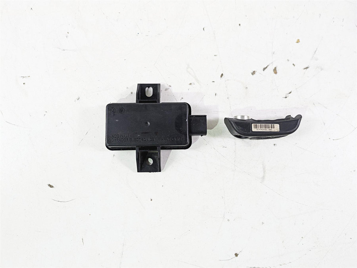 2015 BMW K1600 GT K48 RDC Tire Pressure Module & Rear Sensor 65758546222 {{ shop.shopifyCountryName }} - Mototech271