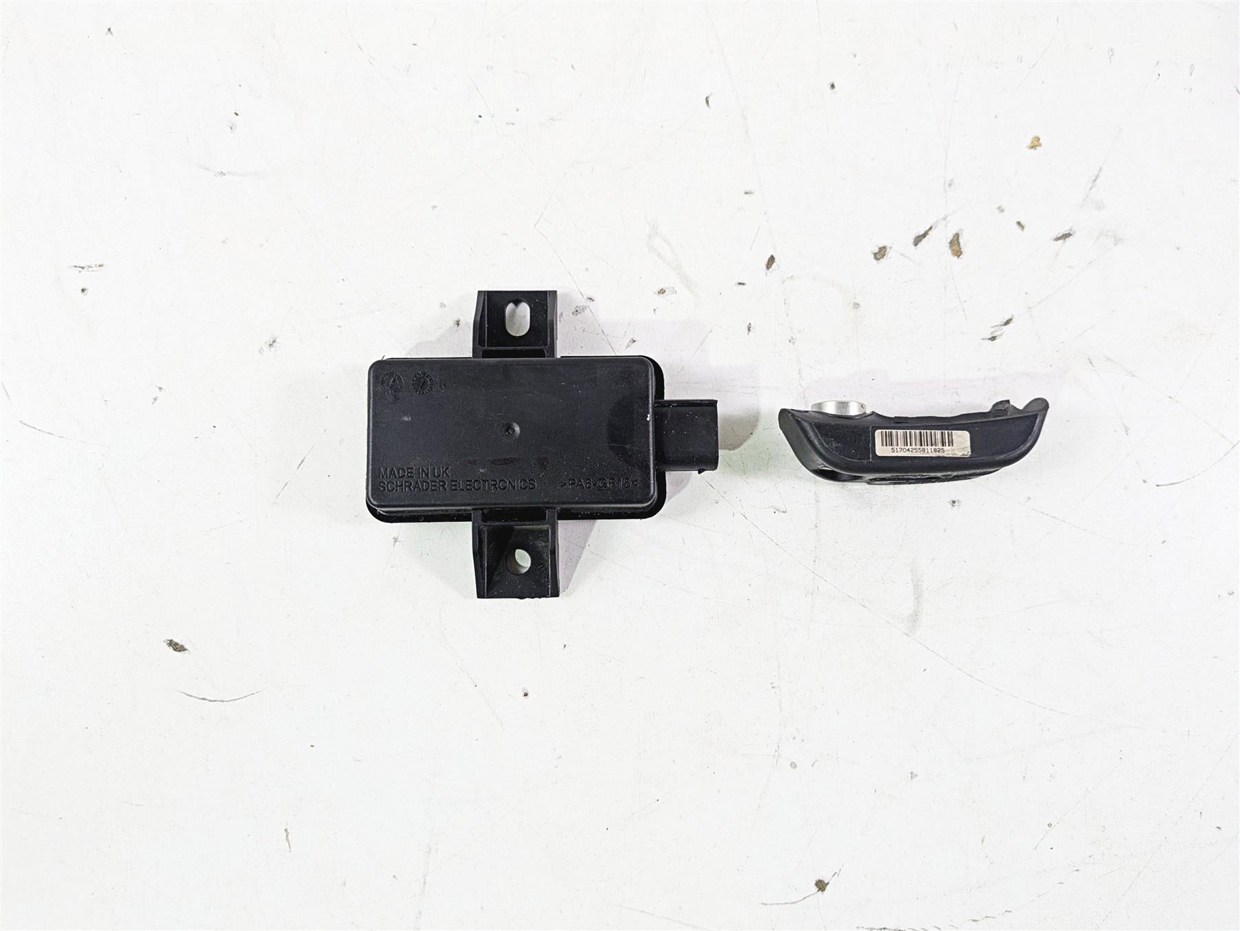 2015 BMW K1600 GT K48 RDC Tire Pressure Module & Rear Sensor 65758546222 {{ shop.shopifyCountryName }} - Mototech271