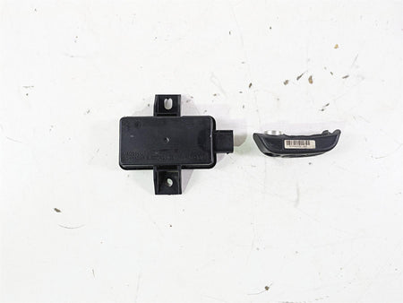 2015 BMW K1600 GT K48 RDC Tire Pressure Module & Rear Sensor 65758546222 {{ shop.shopifyCountryName }} - Mototech271