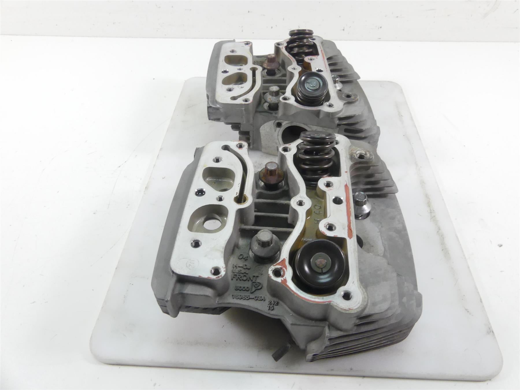2005 Harley Touring CVO FLHTC SE Electra Glide 103ci Cylinderheads 16961-03A {{ shop.shopifyCountryName }} - Mototech271