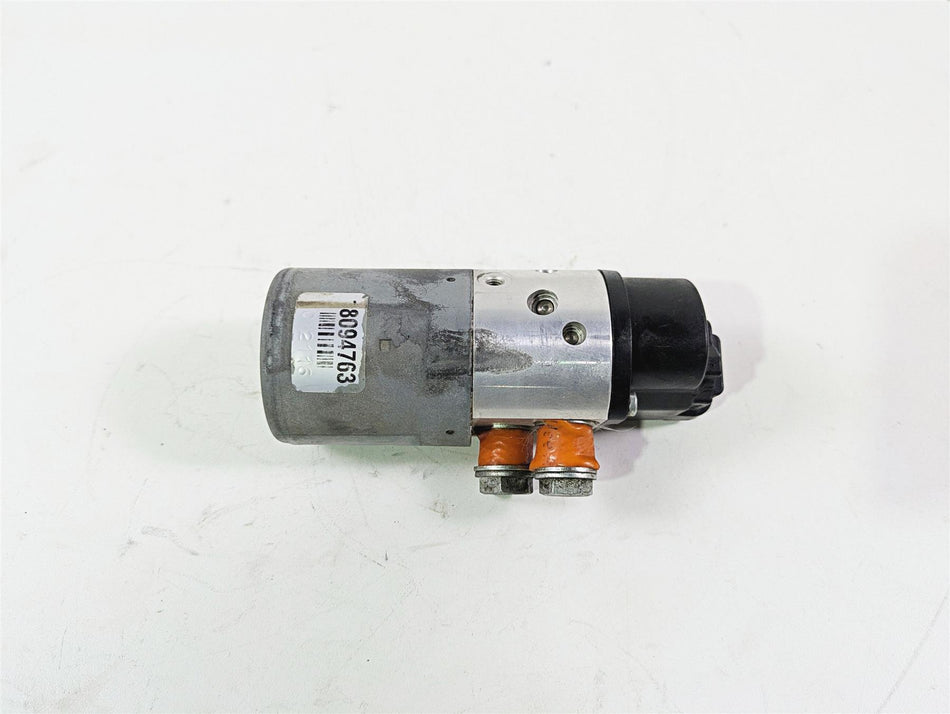 2017 Harley Softail Heritage Classic FLSTC Rear Abs Brake Pump Module 41100038 {{ shop.shopifyCountryName }} - Mototech271