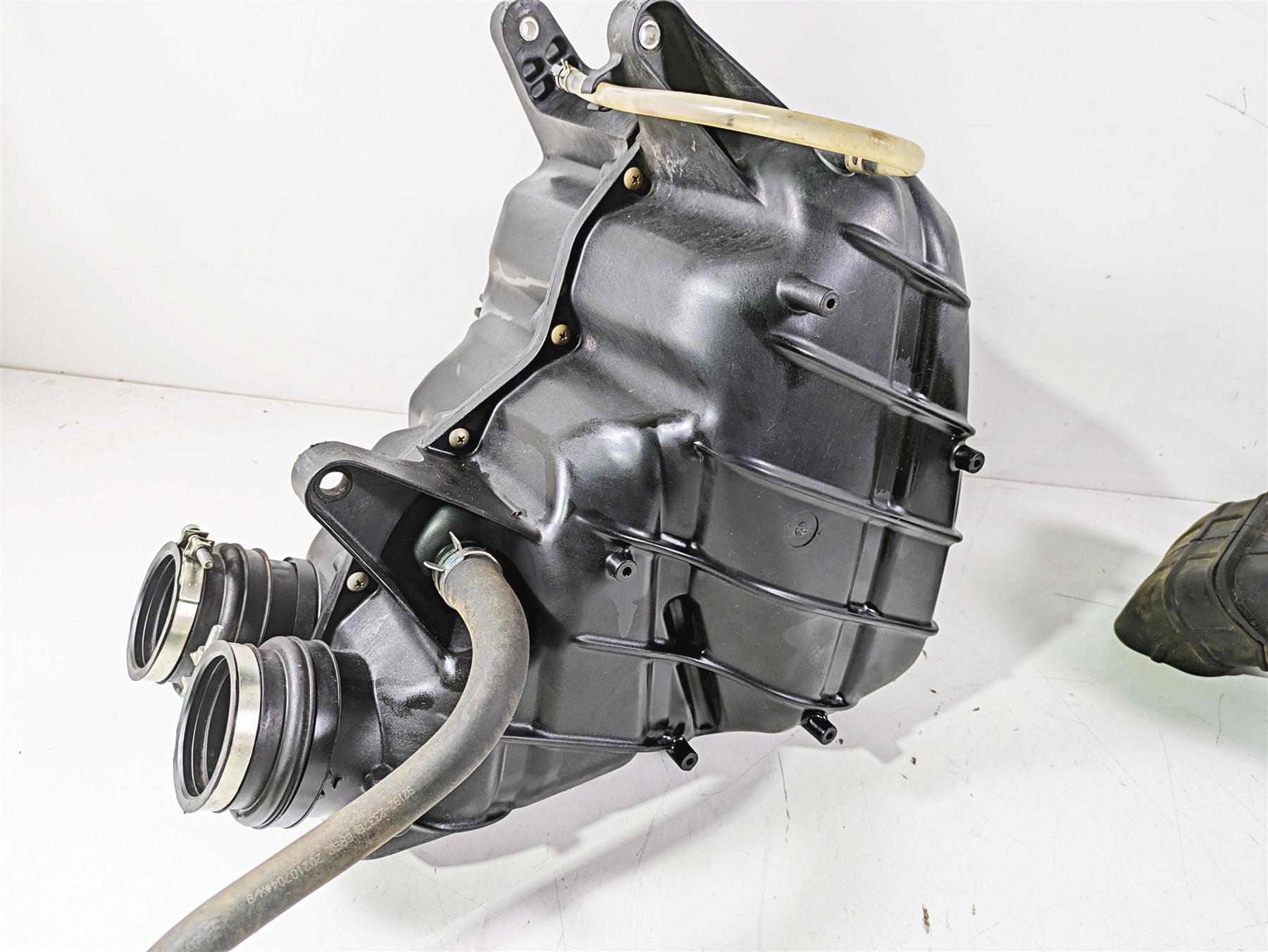 2022 Kawasaki Teryx KRX KRF 1000 C SE Air Cleaner & Tubes Set - READ 11010-0900 {{ shop.shopifyCountryName }} - Mototech271