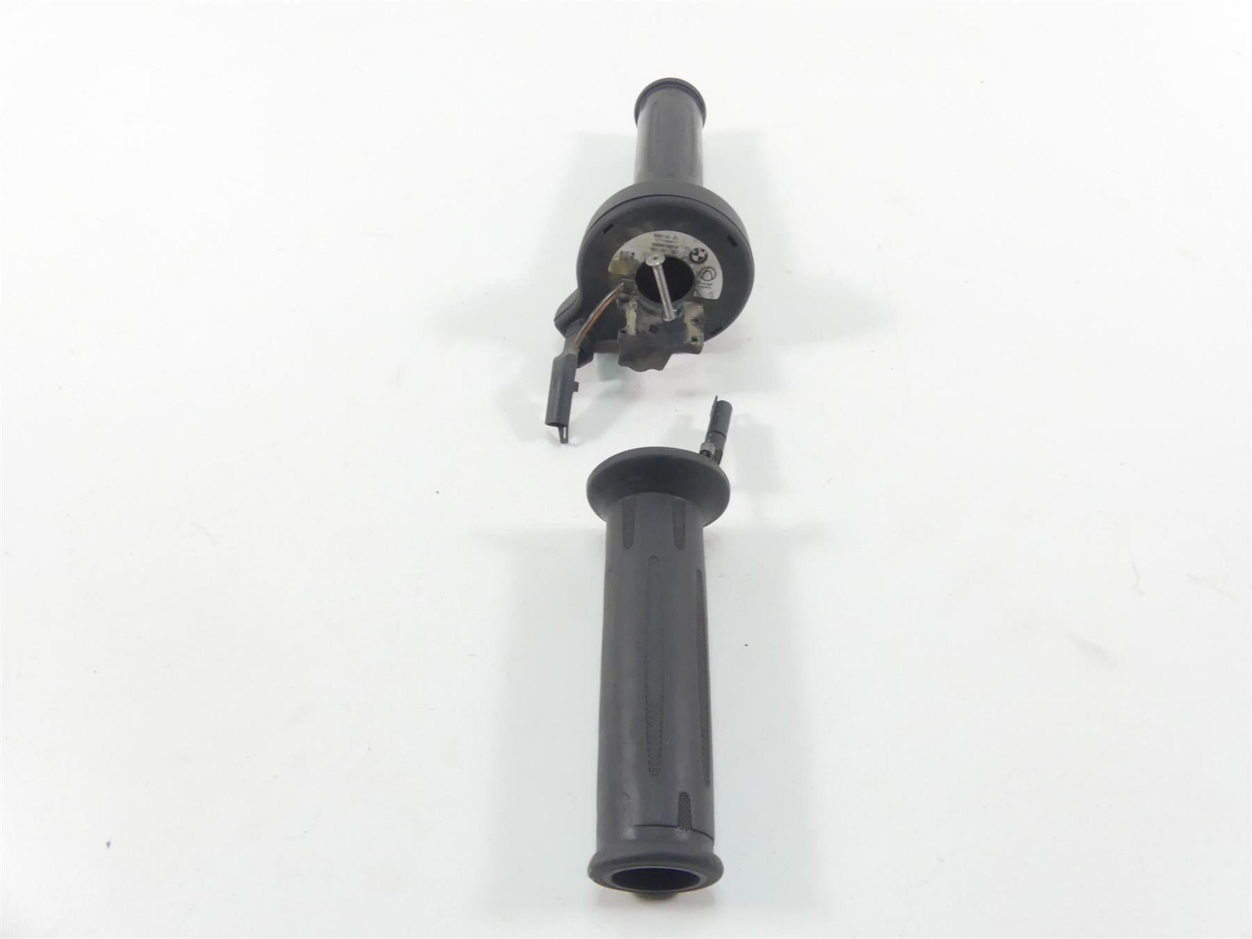 2019 BMW R1250GS K50 Left Right Heated Hand Grip Set 61318552118 61318549455 {{ shop.shopifyCountryName }} - Mototech271