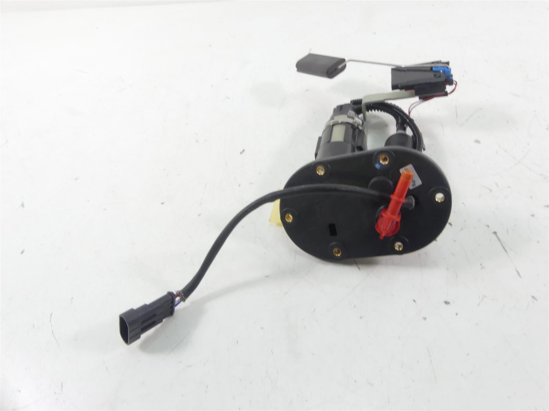 2021 Aprilia RS 660 Fuel Gas Petrol Pump & Sending Unit 3K Only -Tested 2D000547 {{ shop.shopifyCountryName }} - Mototech271