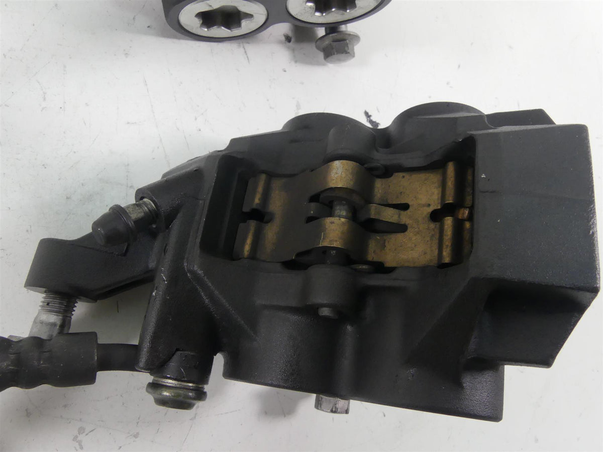 2008 Yamaha FZ1 Fazer Front Brake Calipers L 2D1-2580T-00-00 R 2D1-2580U-00-00 {{ shop.shopifyCountryName }} - Mototech271