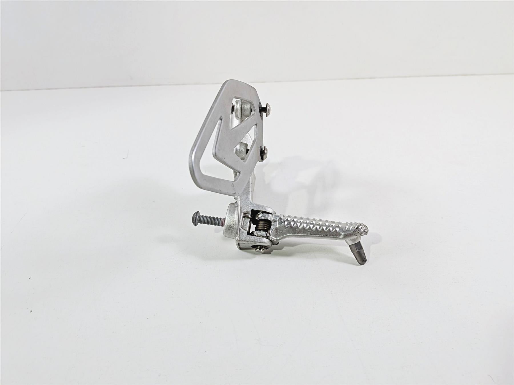 2017 BMW S1000RR K46 Right Rider Driver Foot Peg Rest & Heal Guard 46717728308 {{ shop.shopifyCountryName }} - Mototech271