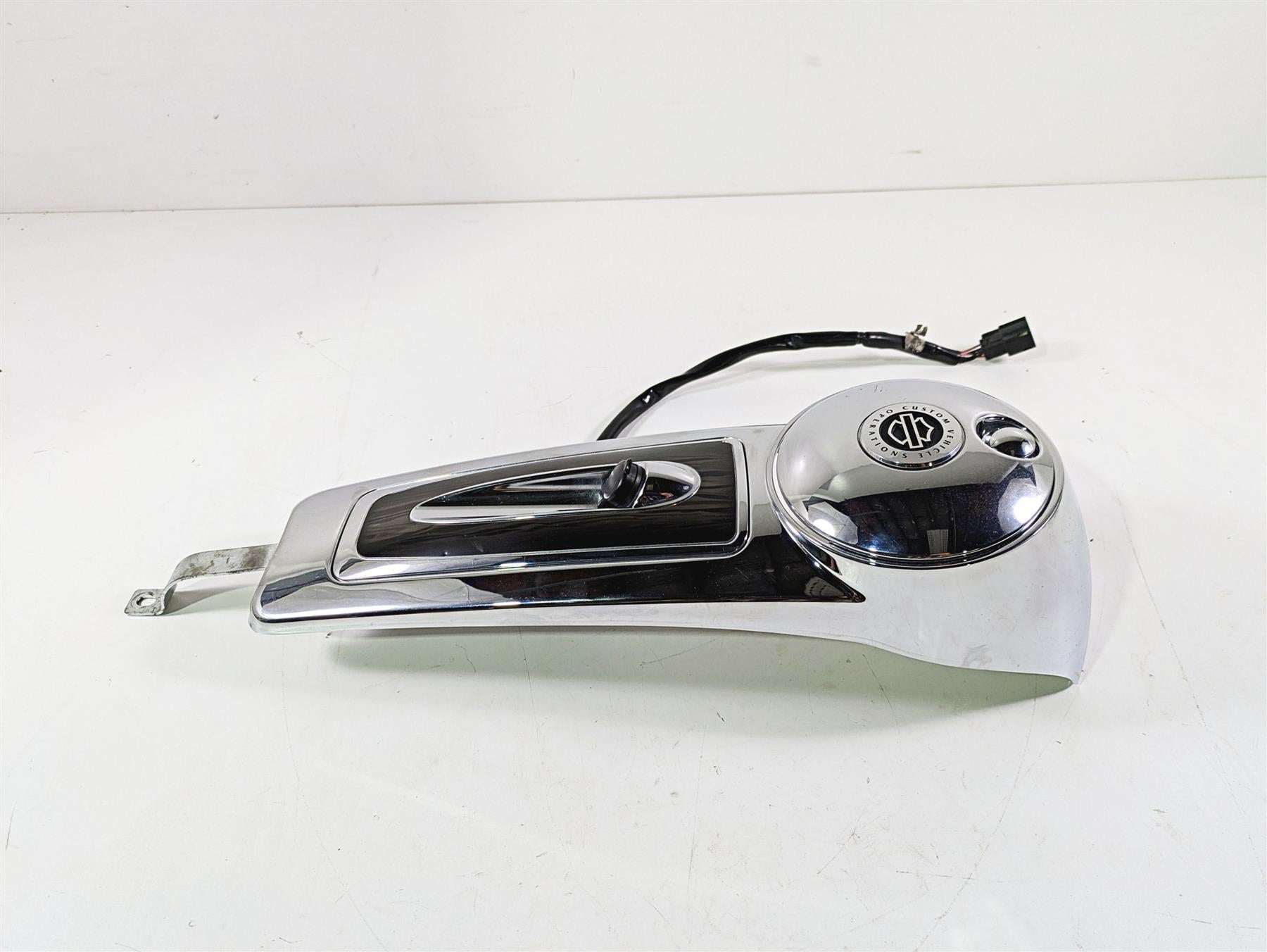 2017 Harley Touring FLHTKSE CVO E-Glide Upper Fuel Tank Dash Cover 61270-08 {{ shop.shopifyCountryName }} - Mototech271
