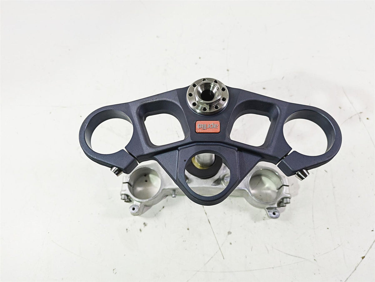 2008 Aprilia RSVR 1000 Factory Upper Lower Triple Tree Set - Read AP8163061 {{ shop.shopifyCountryName }} - Mototech271